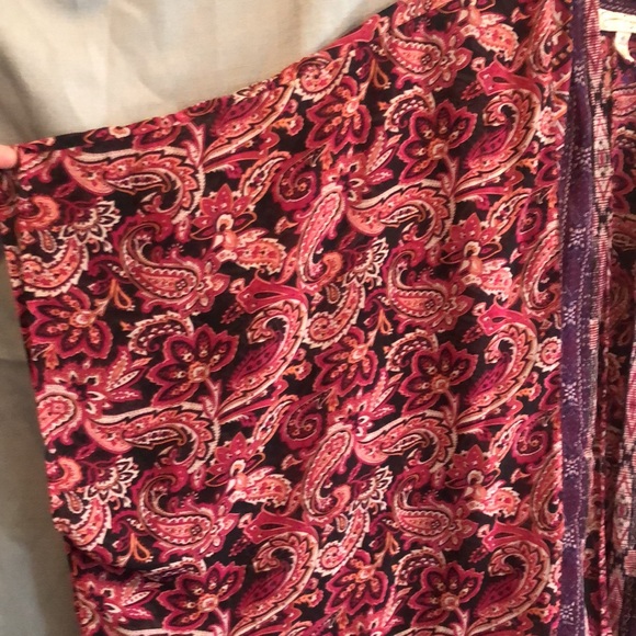 Jessica Simpson, one size maternity light weight cover up - Picture 5 of 5